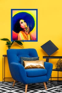 décoration intérieur jaune et bleu tableau artiste portrait femme Zohra aux mains de pinceaux
